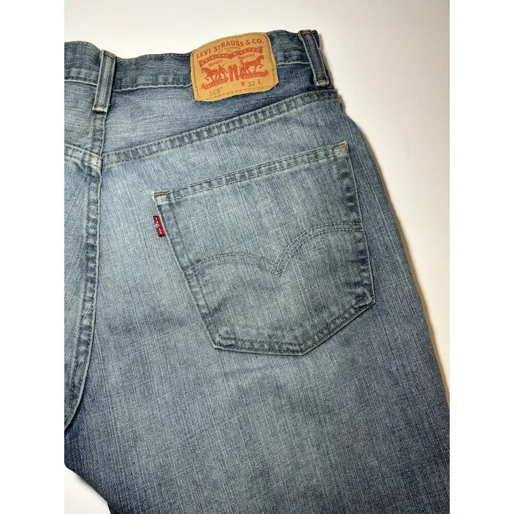 Levis era pair